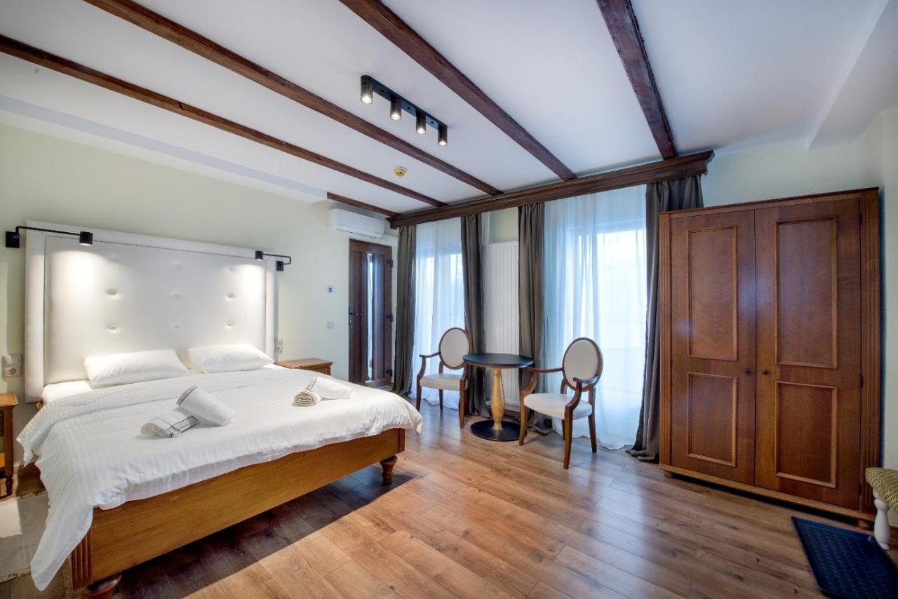 Hotel Old Town Cataleya à Sibiu Extérieur photo