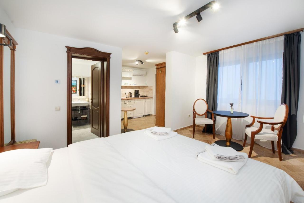 Hotel Old Town Cataleya à Sibiu Extérieur photo